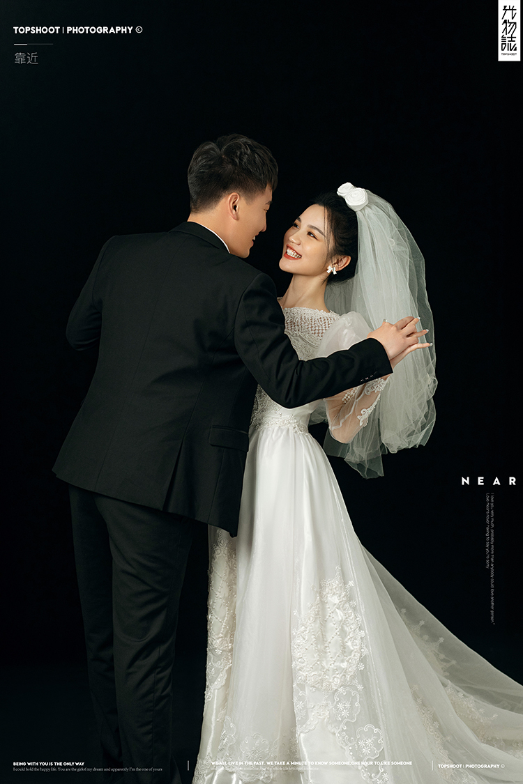 炒鸡甜~王敬乐先生杨怡晨女士你的甜蜜婚纱照、极简棚拍、、、婚纱照