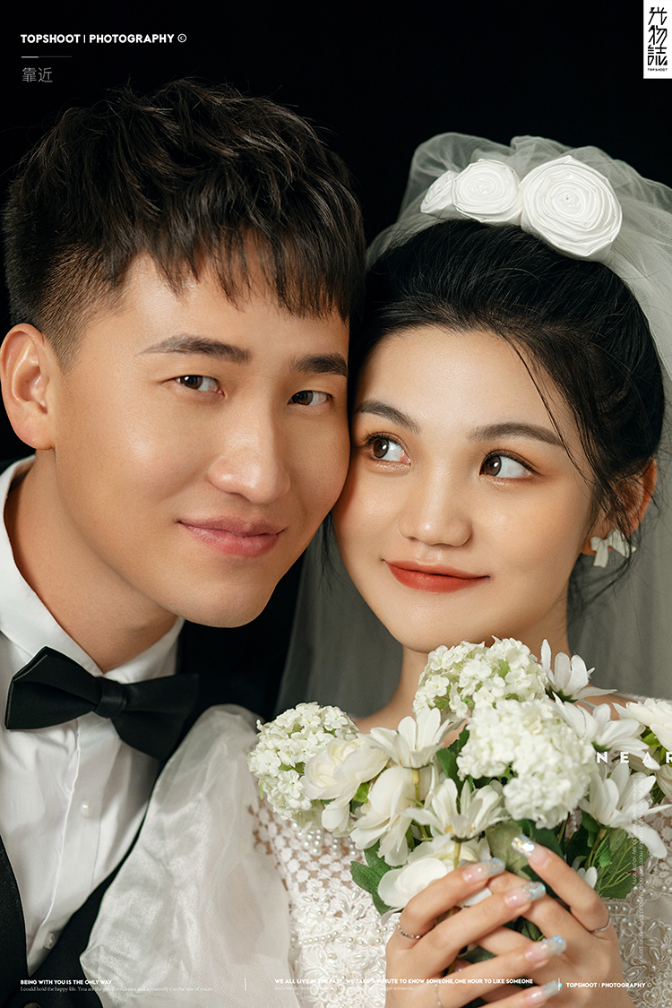 炒鸡甜~王敬乐先生杨怡晨女士你的甜蜜婚纱照、极简棚拍、、、婚纱照