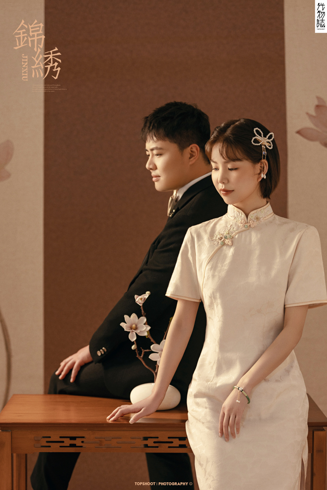 新鲜出炉:)张拓先生魏琼女士唯美浪漫婚纱照、极简棚拍、徐才皓、好像在听单口相声，开心到直不起腰，幸福感MAX、婚纱照