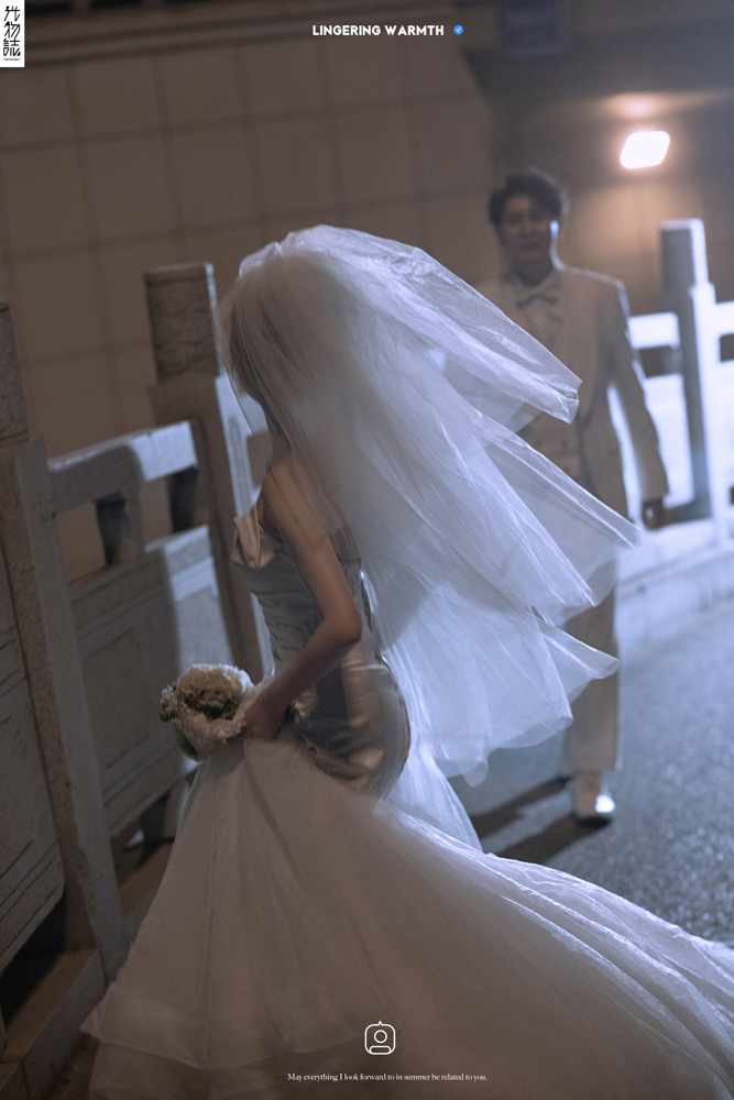 马林先生丰叶女士电影纪实婚纱照、极简棚拍、、、婚纱照