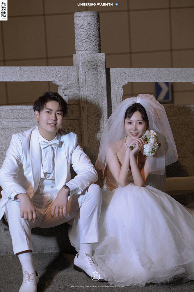 马林先生丰叶女士电影纪实婚纱照、极简棚拍、、、婚纱照