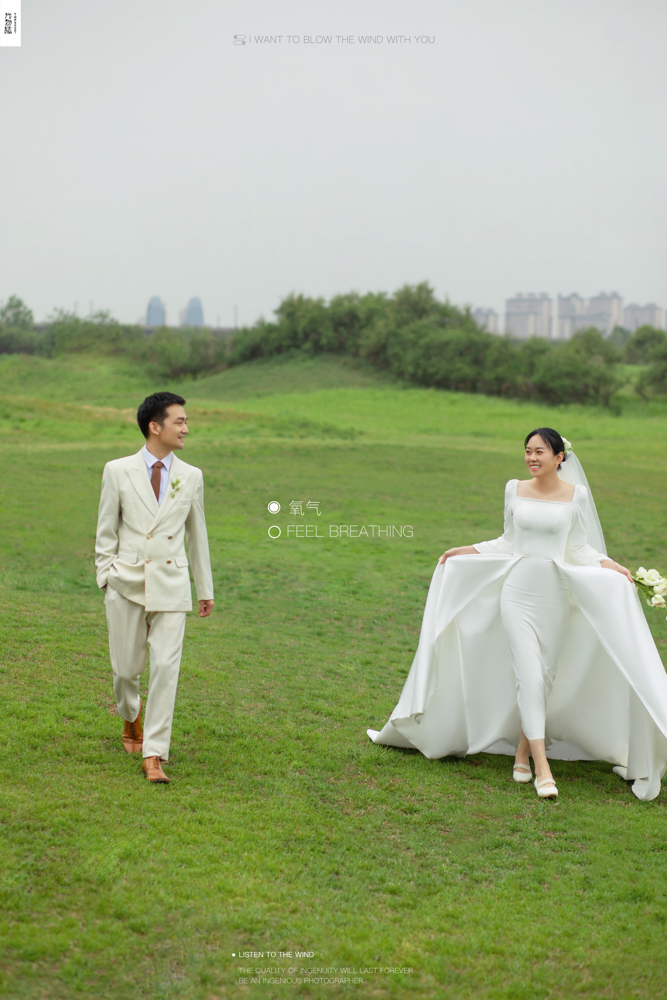 极致情绪！薛润洲先生王铎茹女士青春印记婚纱照、极简棚拍、、、婚纱照