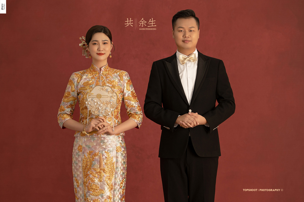 你的女孩(*^＠^*)贺鑫先生孙宇婷女士幸福感婚纱照、极简棚拍、徐才皓、好像在听单口相声，开心到直不起腰，幸福感MAX、婚纱照