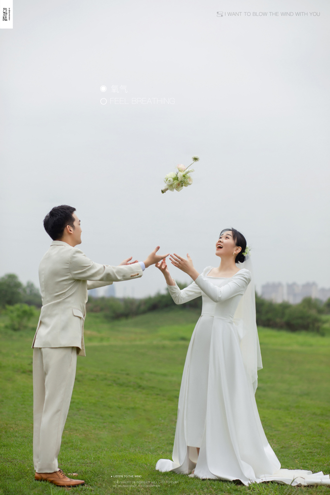 极致情绪！薛润洲先生王铎茹女士青春印记婚纱照、极简棚拍、、、婚纱照