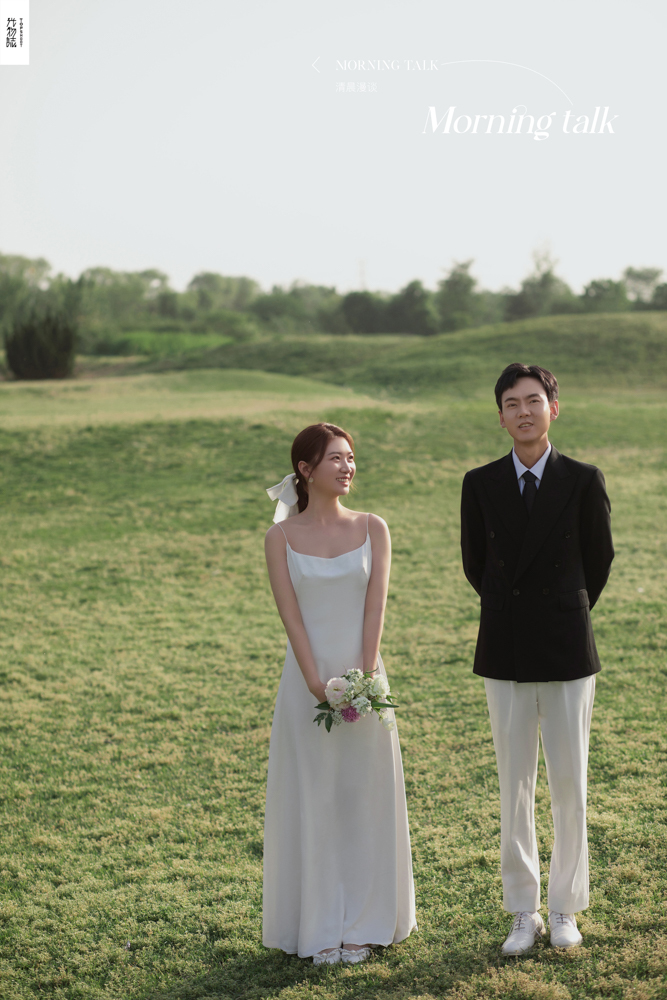 小小小清新:)沈万龙先生刘晨雪女士你的甜蜜婚纱照、极简棚拍、、、婚纱照