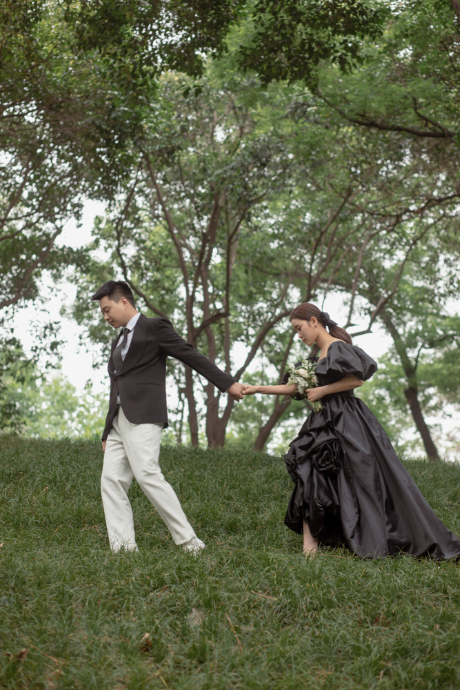 极致情绪！李阳先生张晨露女士简约高级感婚纱照、极简棚拍、、、婚纱照