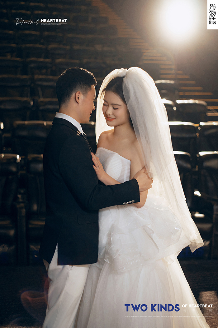 爱情电影。饶垚女士甜蜜新鲜式婚纱照、氛围森系、、、婚纱照