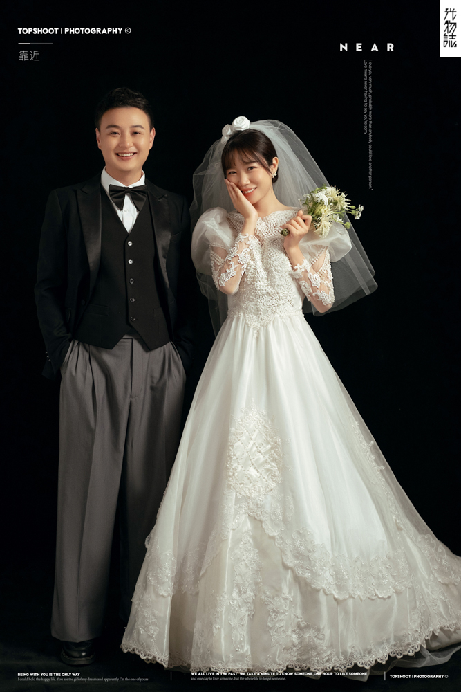 极致情绪！向轩辰先生许可欣女士甜蜜新鲜式婚纱照、极简棚拍、正林、眼睛就是测光仪，任何场地都能发挥成MVP、婚纱照