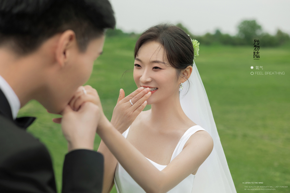 小小小清新:)刘栋先生郭星女士清新自然婚纱照、物誌生活、徐才皓、好像在听单口相声，开心到直不起腰，幸福感MAX、婚纱照