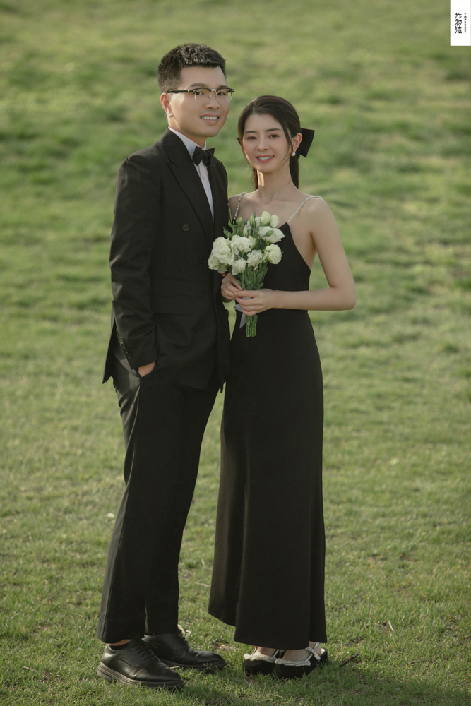 爱情电影。李明先生江凡女士氛围森系婚纱照、氛围森系、、、婚纱照