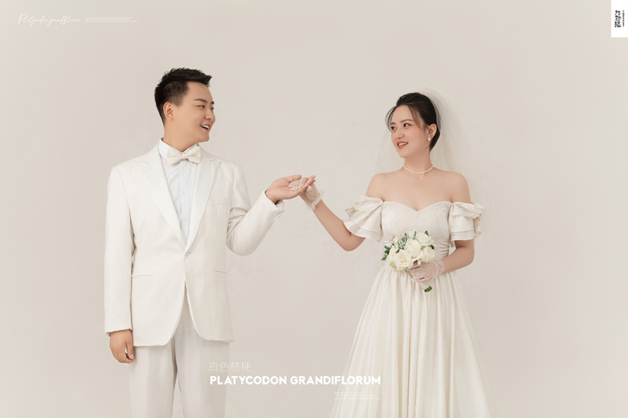 极致情绪！闫宽先生叶真真女士极简棚拍婚纱照、极简棚拍、、、婚纱照