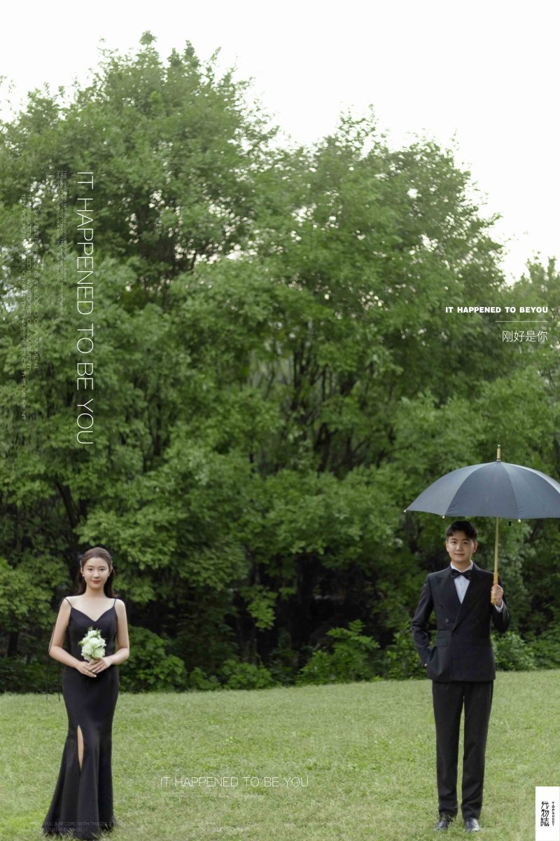 美到心里~陈蹇琨先生梁萧尹女士氛围森系婚纱照、氛围森系、木子、唠嗑型选手，构图多变、情绪拿捏，特写YYDS、婚纱照