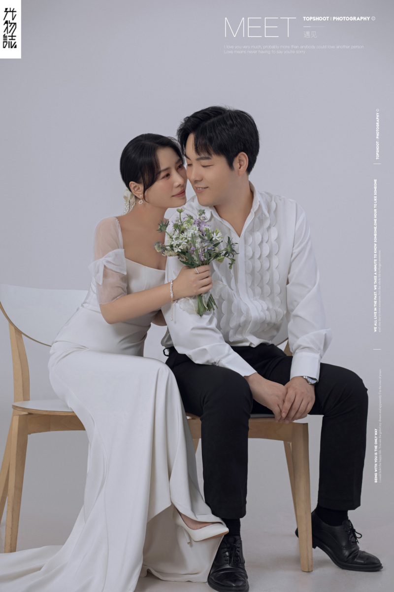 新鲜出炉:)张晓亮先生张誉锦女士极简棚拍婚纱照、极简棚拍、、、婚纱照