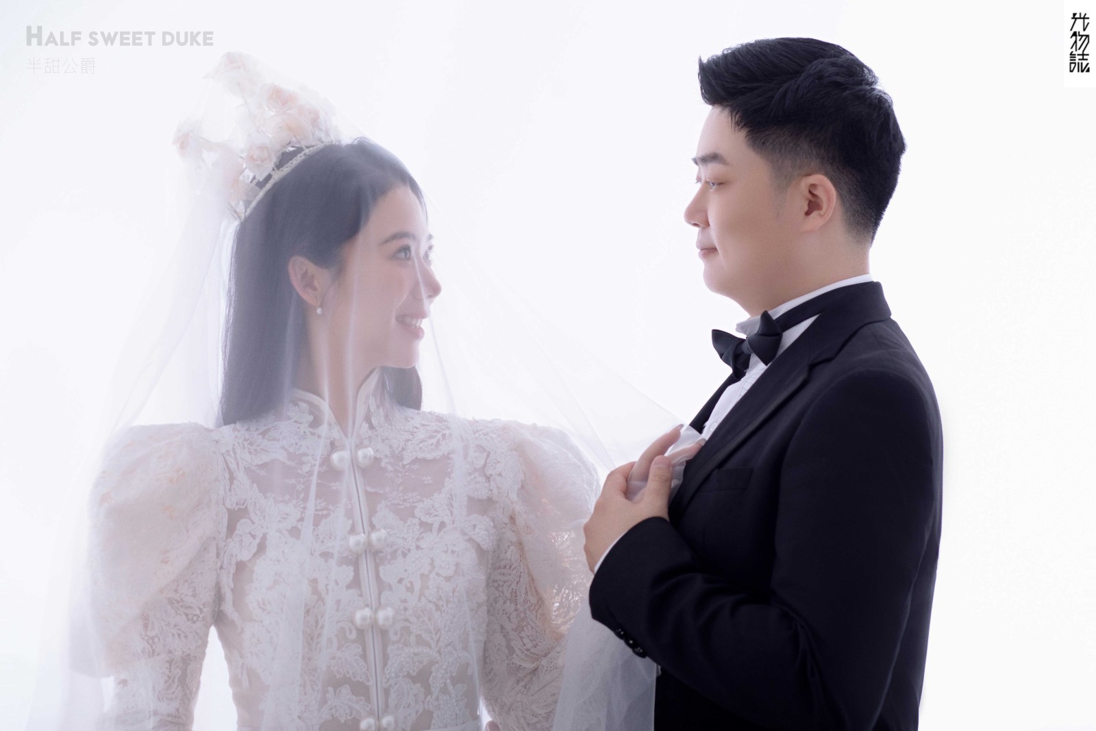 极致情绪！曹秀行先生盛洁女士极简棚拍婚纱照、极简棚拍、木子、唠嗑型选手，构图多变、情绪拿捏，特写YYDS、婚纱照