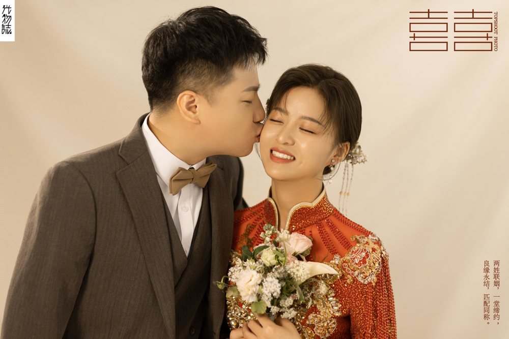 看一点小甜蜜~赵先生刘女士中式传承婚纱照、中式传承  中式传承、刘康、六边形战士，不止是沟通，拍摄想法，创造思维样样拿捏。、婚纱照