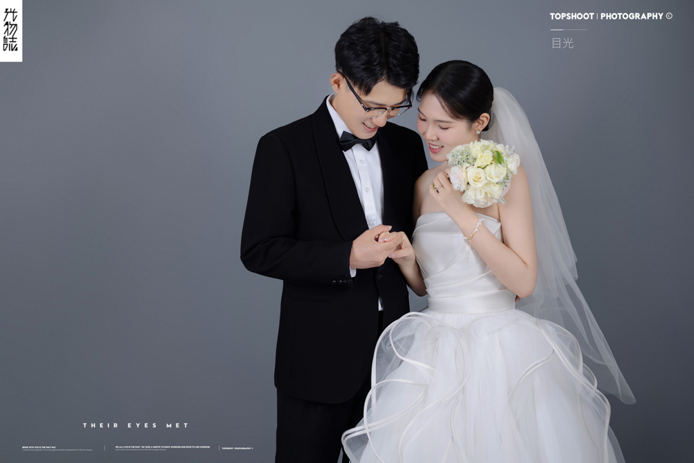美到心里~陈先生何女士极简棚拍婚纱照、极简棚拍  极简棚拍、刘康、六边形战士，不止是沟通，拍摄想法，创造思维样样拿捏。、婚纱照