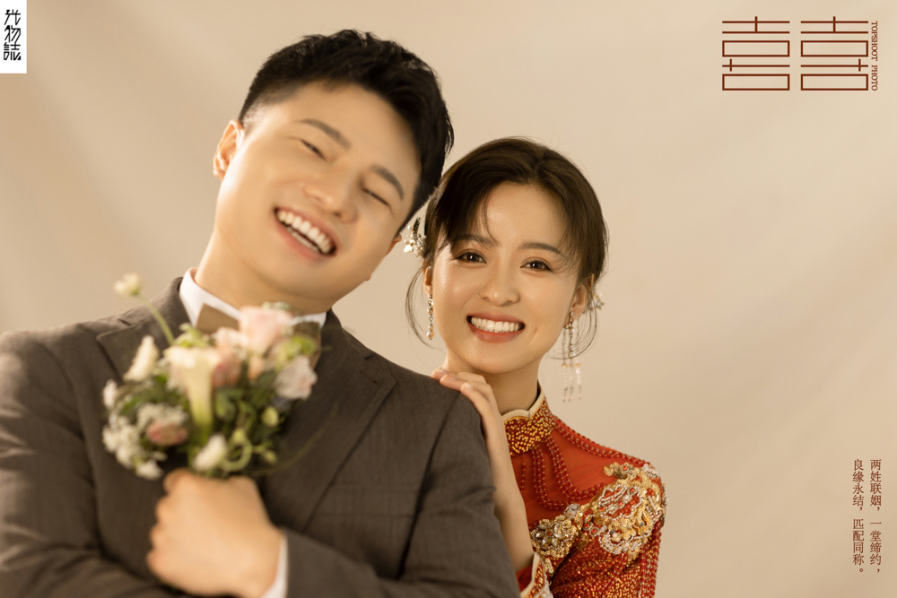 看一点小甜蜜~赵先生刘女士中式传承婚纱照、中式传承  中式传承、刘康、六边形战士，不止是沟通，拍摄想法，创造思维样样拿捏。、婚纱照