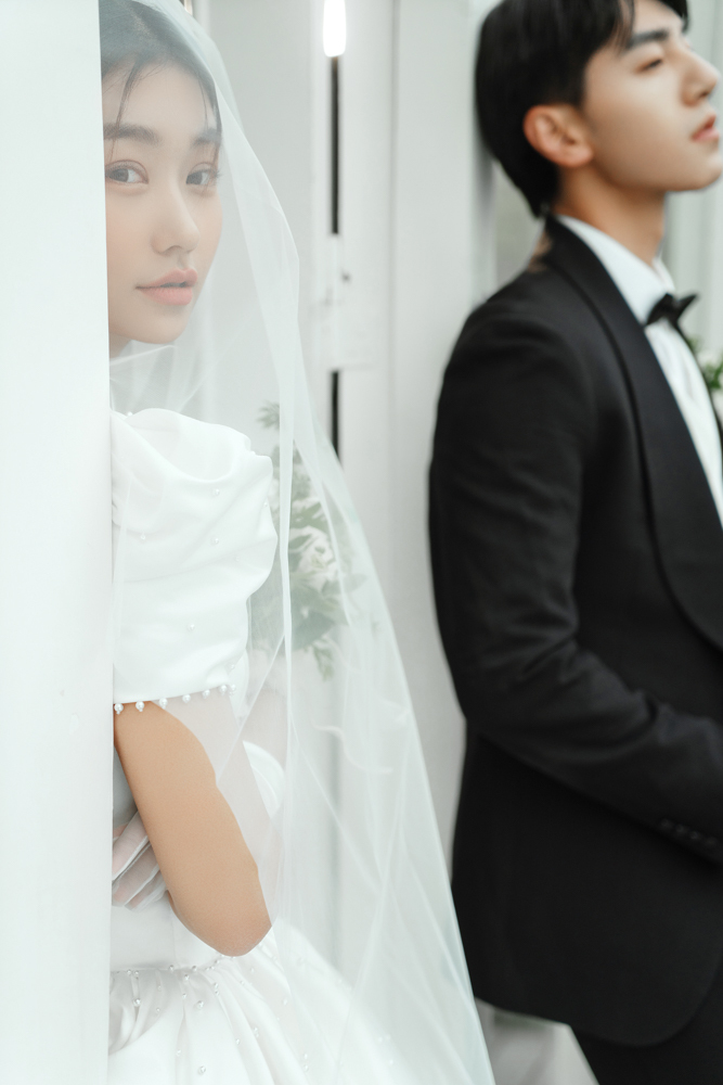 山居、氛围森系、我见众生皆草木唯你是青山
 共赴一场回归爱情初心的仪式
 让每一张婚纱照充满了故事感
