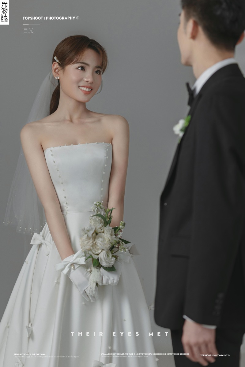 极致情绪！李宏博先生胡晓路女士极简棚拍婚纱照、极简棚拍、木子、唠嗑型选手，构图多变、情绪拿捏，特写YYDS、婚纱照