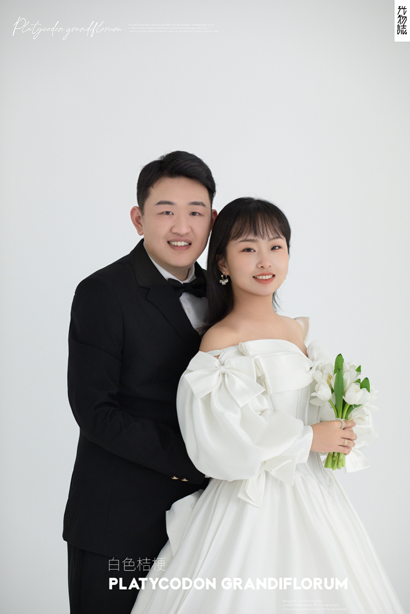 炒鸡甜~翟冲先生张芮女士极简棚拍婚纱照、极简棚拍、、、婚纱照