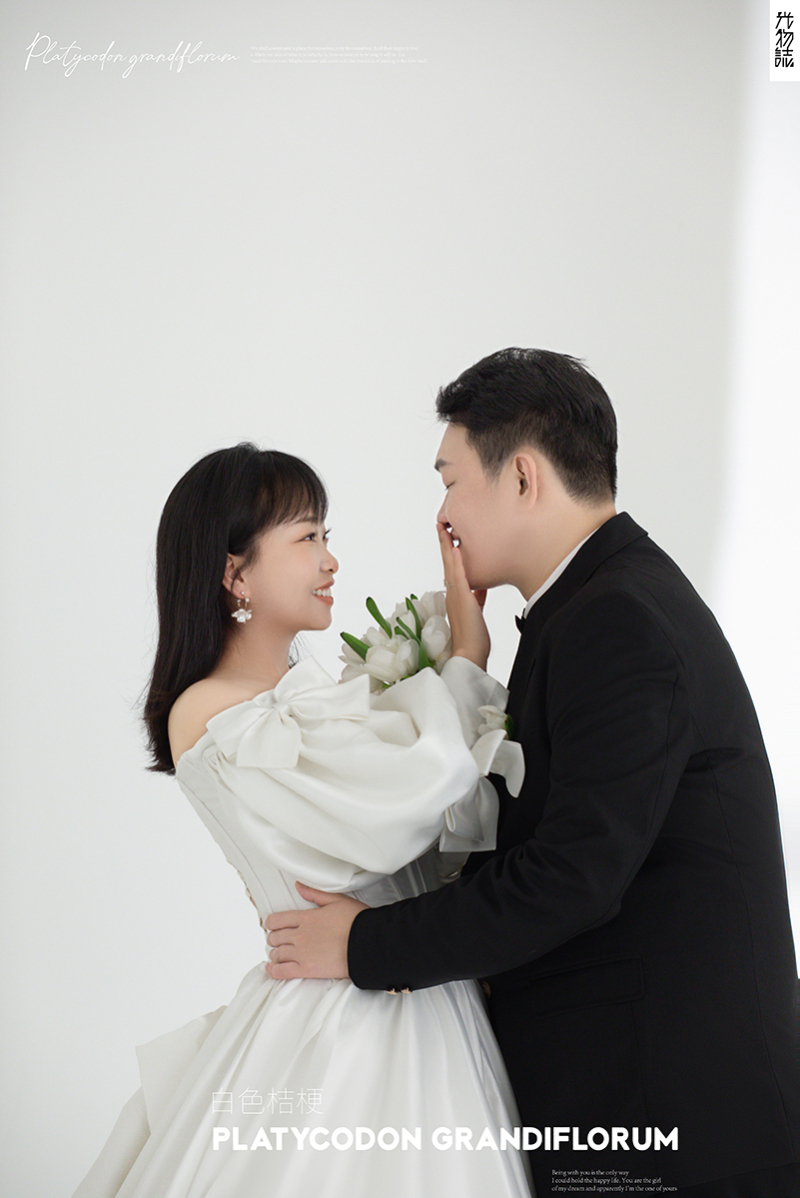 炒鸡甜~翟冲先生张芮女士极简棚拍婚纱照、极简棚拍、、、婚纱照