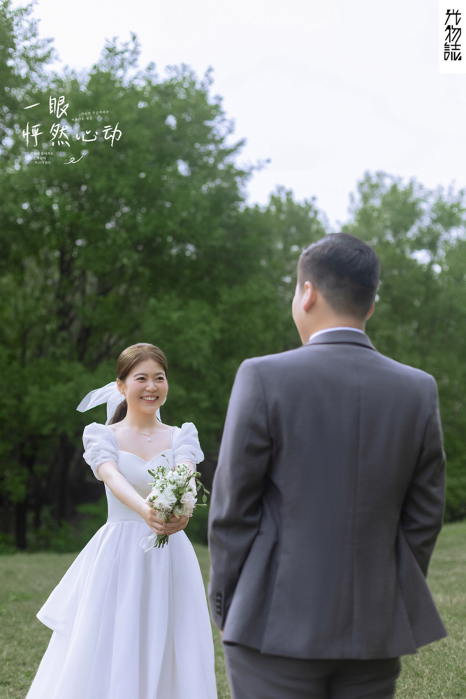 看一点小甜蜜~李冠达先生苏听晚氛围森系婚纱照、氛围森系、刘雨鑫、天赋型选手，拥有一双摄影眼，每一个细节点尽在掌握、婚纱照