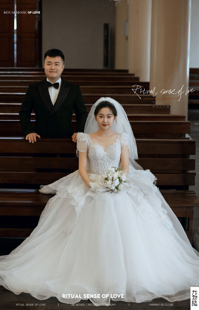 爱情电影。何川先生谢冰杰女士物誌生活婚纱照、物誌生活、徐才皓、好像在听单口相声，开心到直不起腰，幸福感MAX、婚纱照