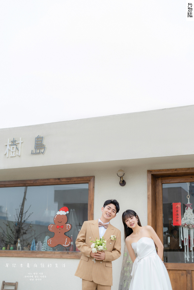 极致情绪！张龙先生张晨露女士物誌生活婚纱照、物誌生活、白玛、怀疑是不是修导演系，拍照像电影一样的构图和质感、婚纱照