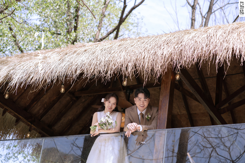 极致情绪！朱涛先生孙凌云女士物誌生活婚纱照、物誌生活、白玛、怀疑是不是修导演系，拍照像电影一样的构图和质感、婚纱照