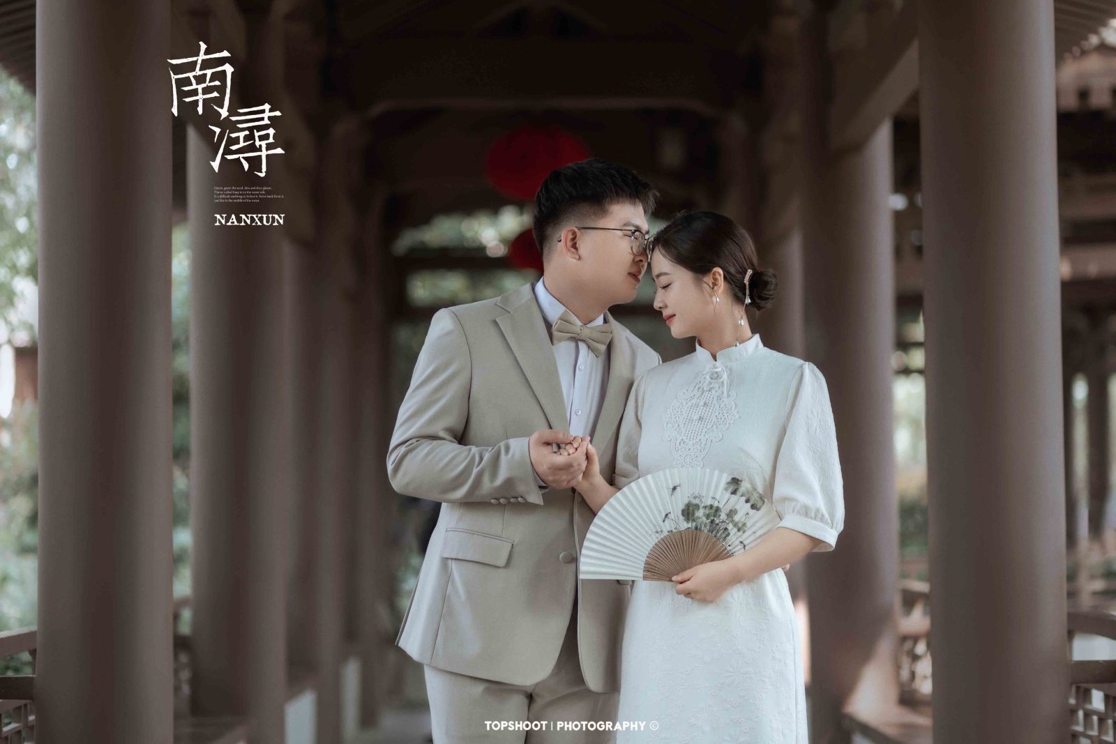 新鲜出炉:) 王文翰先生杨榕女士怀旧复古婚纱照、怀旧复古、韩松、行走的放大镜，现场细节，姿态指导的掌控者、婚纱照