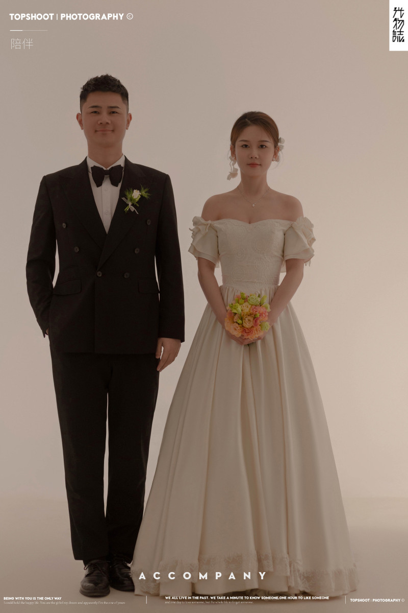 炒鸡甜~万宇阳先生吕婷女士极简棚拍婚纱照、极简棚拍、木子、唠嗑型选手，构图多变、情绪拿捏，特写YYDS、婚纱照