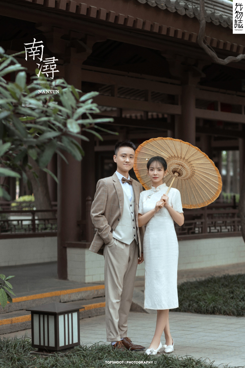 幸福感爆棚谢名峰先生张琛女士怀旧复古婚纱照、怀旧复古  怀旧复古、艾辰、偷偷练过读心术，精准预判每一个想法，细腻到心里、婚纱照