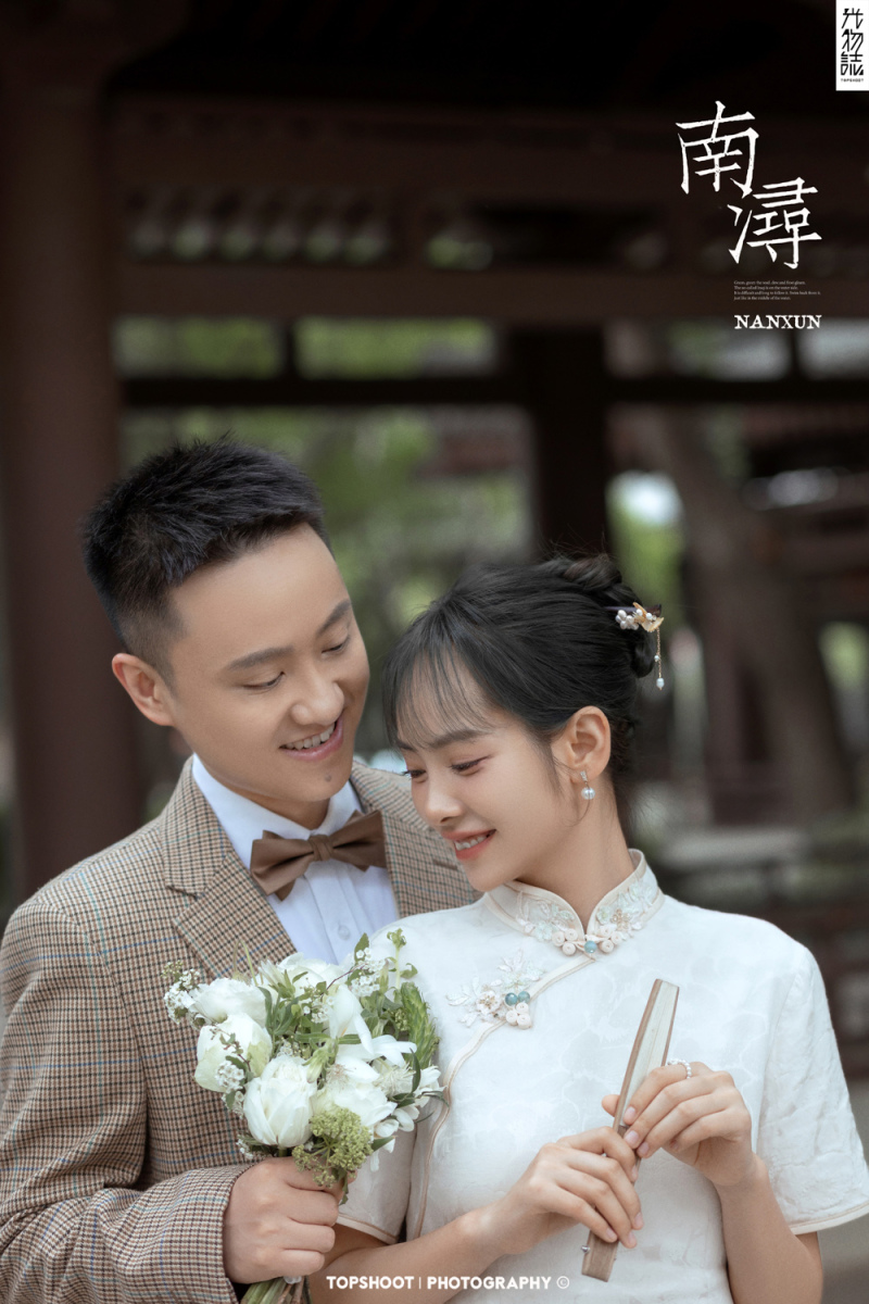 幸福感爆棚谢名峰先生张琛女士怀旧复古婚纱照、怀旧复古  怀旧复古、艾辰、偷偷练过读心术，精准预判每一个想法，细腻到心里、婚纱照