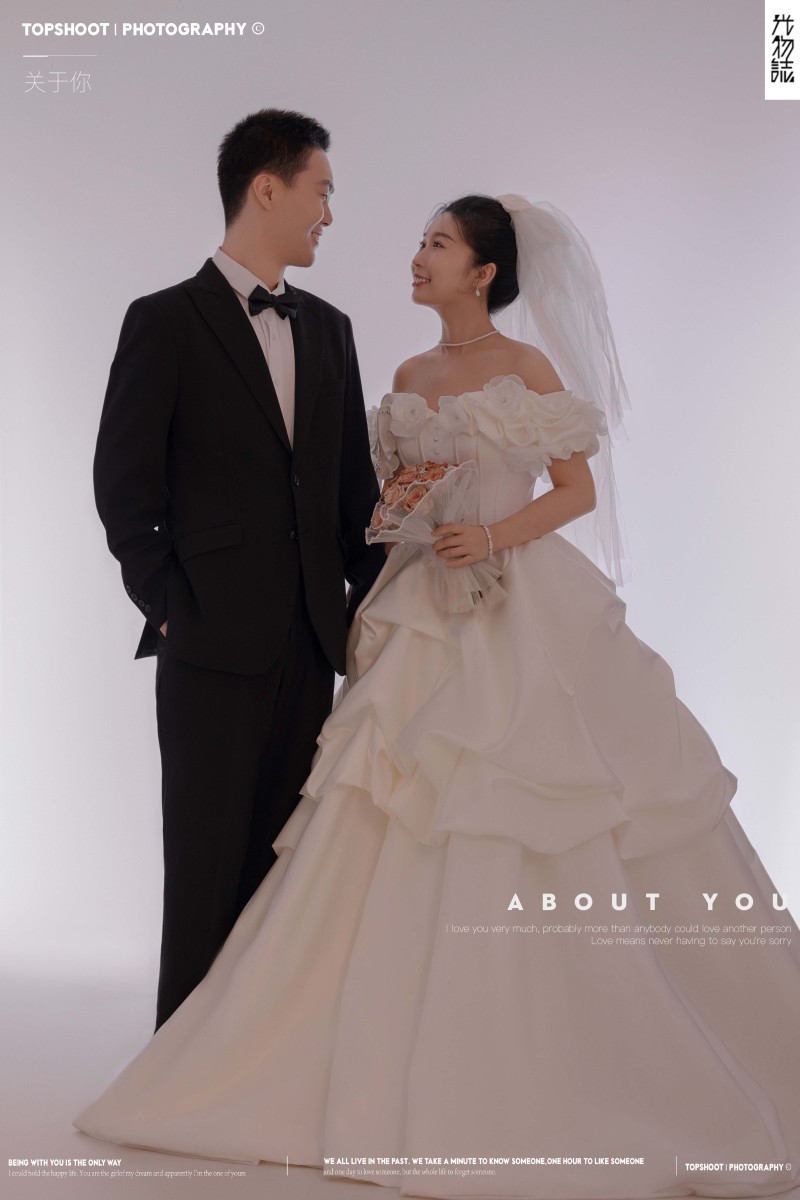 极致情绪！朱楠先生蒲雪音女士极简棚拍婚纱照、极简棚拍、张俊杨Yinan、我想给你拍张照、婚纱照