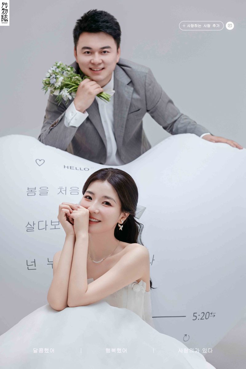 幸福感爆棚张女士极简棚拍婚纱照、极简棚拍、韩松、行走的放大镜，现场细节，姿态指导的掌控者、婚纱照