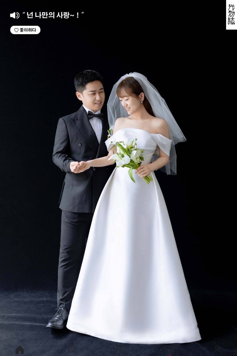 可甜可爱da杨先生师女士极简棚拍婚纱照、极简棚拍、艾辰、偷偷练过读心术，精准预判每一个想法，细腻到心里、婚纱照