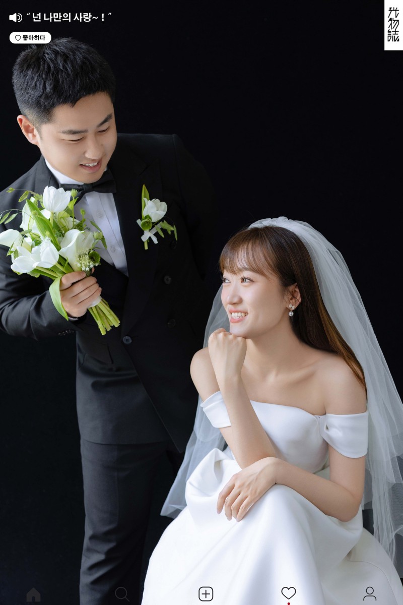 可甜可爱da杨先生师女士极简棚拍婚纱照、极简棚拍、艾辰、偷偷练过读心术，精准预判每一个想法，细腻到心里、婚纱照
