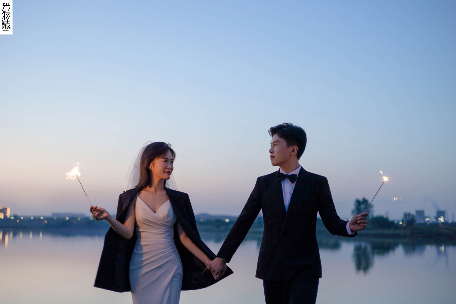 极致情绪！李毅先生黄宇女士电影纪实婚纱照、电影纪实、木子、唠嗑型选手，构图多变、情绪拿捏，特写YYDS、婚纱照