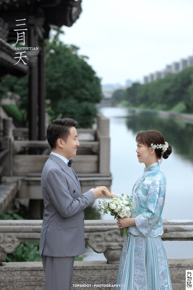 爱了~爱了~李阳先生王聪女士怀旧复古婚纱照、怀旧复古、徐才皓、好像在听单口相声，开心到直不起腰，幸福感MAX、婚纱照