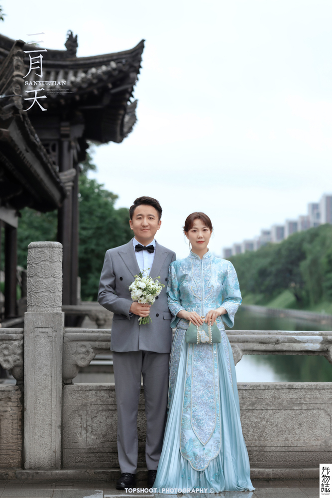 爱了~爱了~李阳先生王聪女士怀旧复古婚纱照、怀旧复古、徐才皓、好像在听单口相声，开心到直不起腰，幸福感MAX、婚纱照