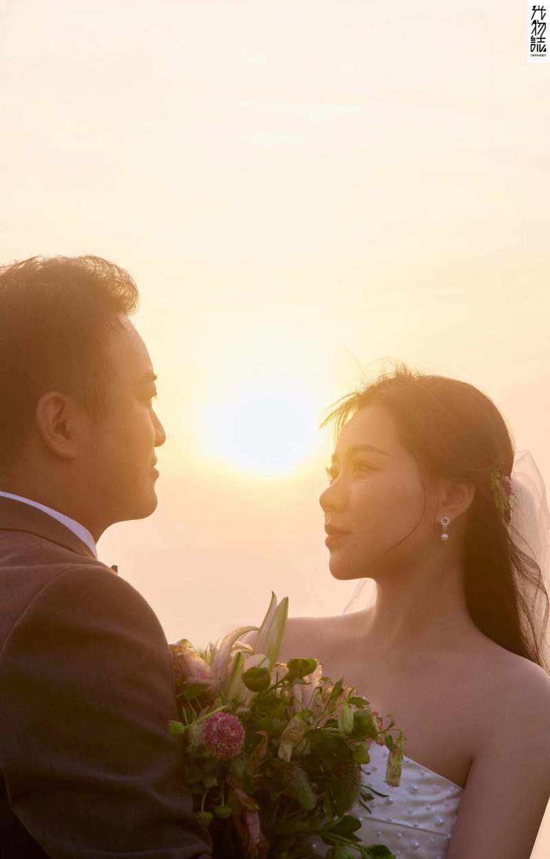 卫嘉豪先生王丁蓉女士氛围森系婚纱照、氛围森系、、、婚纱照