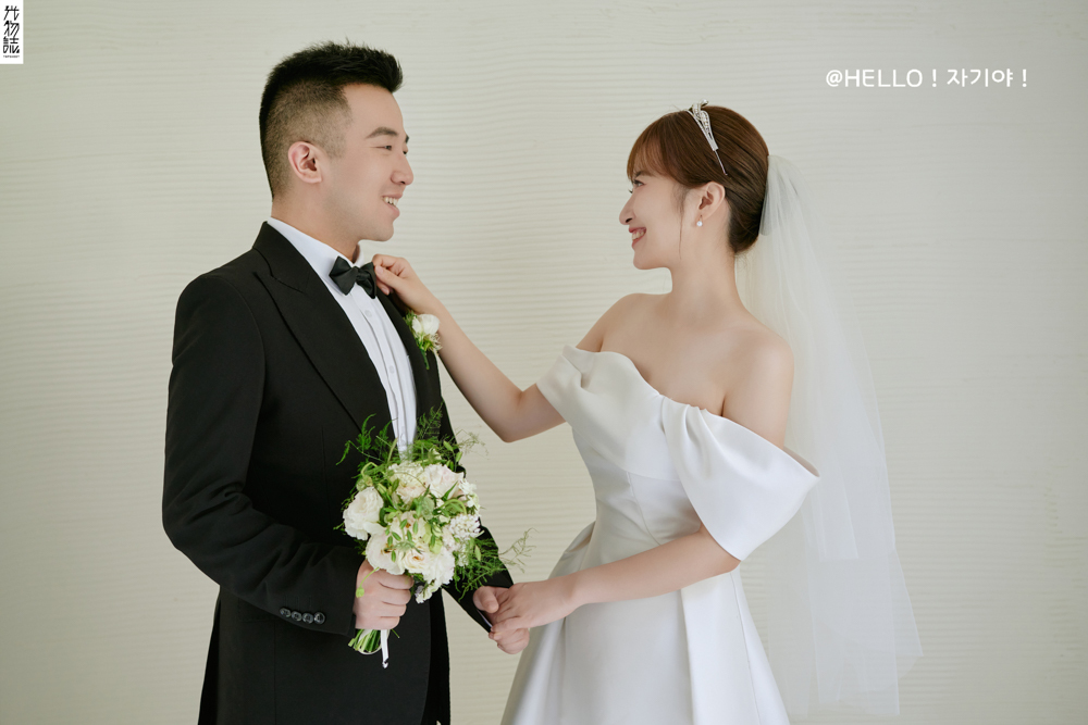 炒鸡甜~林先生拓女士极简棚拍婚纱照、极简棚拍、刘康、六边形战士，不止是沟通，拍摄想法，创造思维样样拿捏。、婚纱照