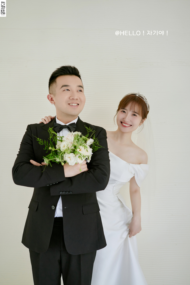 炒鸡甜~林先生拓女士极简棚拍婚纱照、极简棚拍、刘康、六边形战士，不止是沟通，拍摄想法，创造思维样样拿捏。、婚纱照