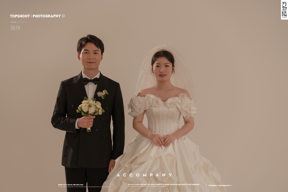 美到想哭1551赵先生李女士极简棚拍婚纱照、极简棚拍、刘康、六边形战士，不止是沟通，拍摄想法，创造思维样样拿捏。、婚纱照