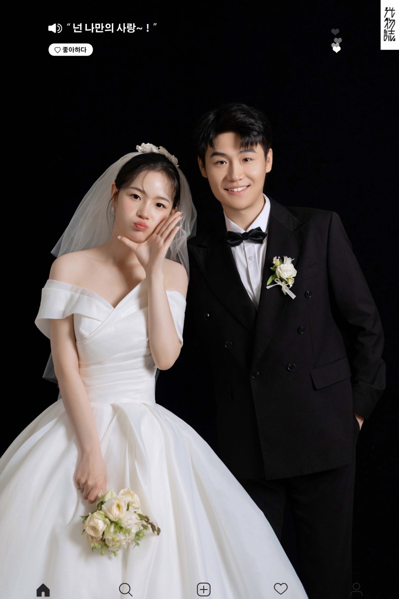 炒鸡甜~刘先生刘女士极简棚拍婚纱照、极简棚拍、刘雨鑫、天赋型选手，拥有一双摄影眼，每一个细节点尽在掌握、婚纱照