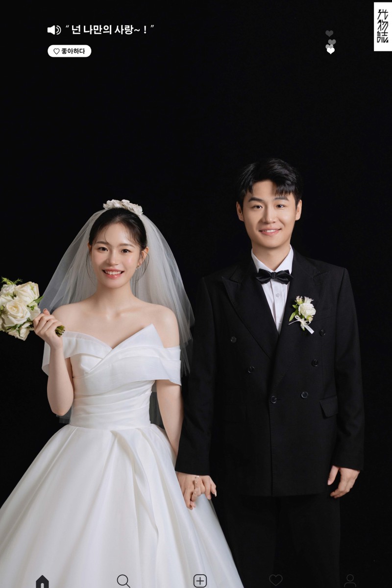 炒鸡甜~刘先生刘女士极简棚拍婚纱照、极简棚拍、刘雨鑫、天赋型选手，拥有一双摄影眼，每一个细节点尽在掌握、婚纱照