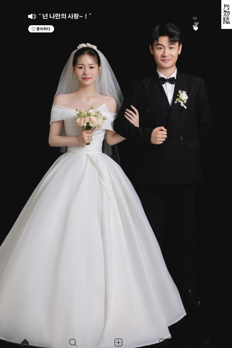 炒鸡甜~刘先生刘女士极简棚拍婚纱照、极简棚拍、刘雨鑫、天赋型选手，拥有一双摄影眼，每一个细节点尽在掌握、婚纱照