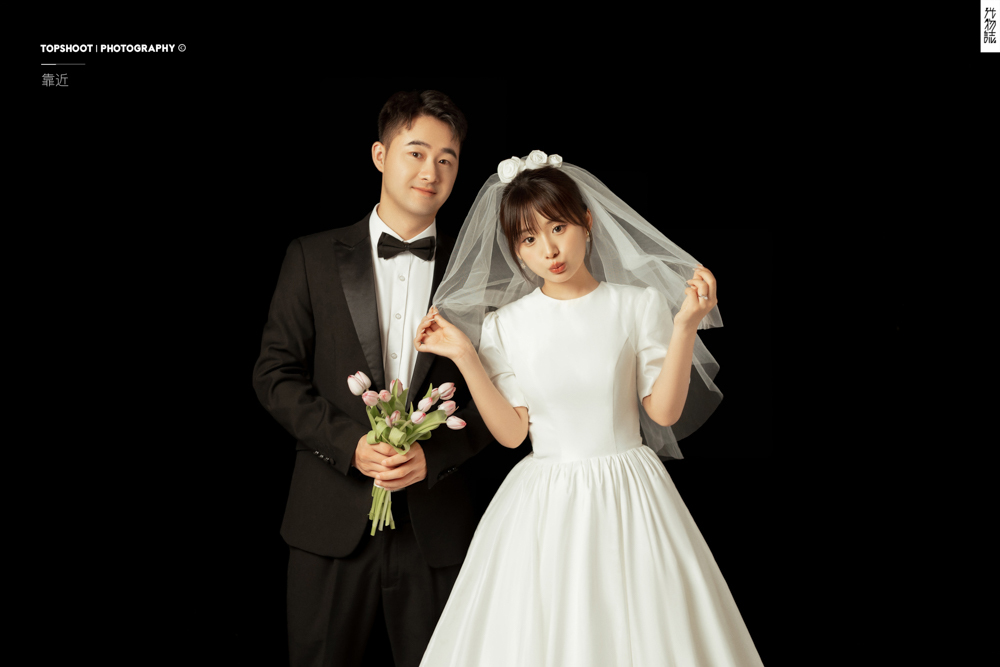极致情绪！李建忠先生贺一丹女士极简棚拍婚纱照、极简棚拍、正林、眼睛就是测光仪，任何场地都能发挥成MVP、婚纱照