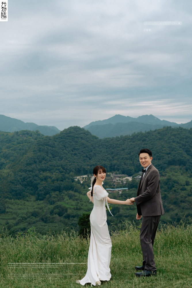 新鲜出炉:)胡庆杰先生陈豆秋女士电影纪实婚纱照、电影纪实、白玛、怀疑是不是修导演系，拍照像电影一样的构图和质感、婚纱照