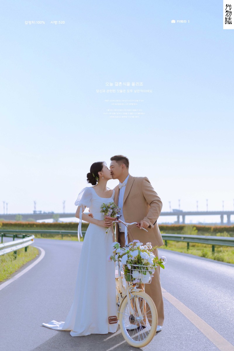 简单爱爱爱❤️李伟先生陈茜女士氛围森系婚纱照、氛围森系、毛磊、谁说拍照不能freestyle，创作灵感像吃了炫迈停不下来、婚纱照